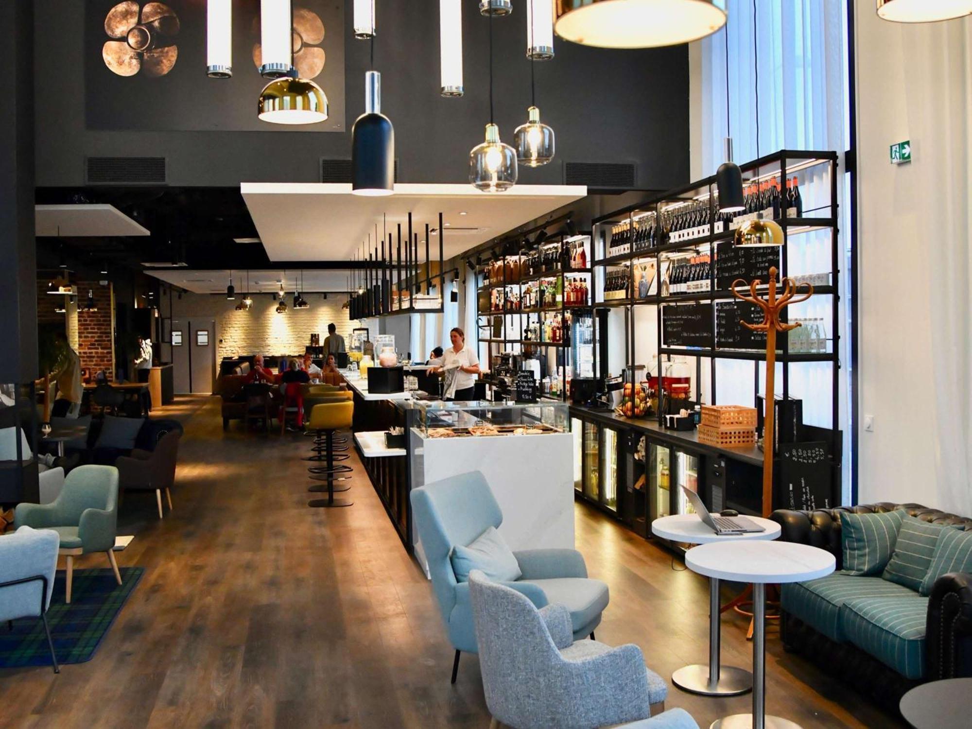 Hotel Ibis Styles Saint Nazaire Centre Gare Exterior foto